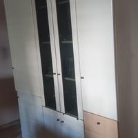 Mobile credenza cucina.