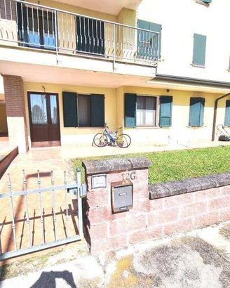 Immobile in asta di 98 m² con 3 locali e box auto 