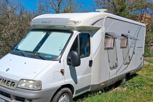 Camper semintegrale Hymer