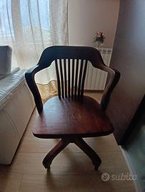 Sedia in legno da scrivania 