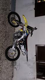 SUZUKI RM-Z 2013