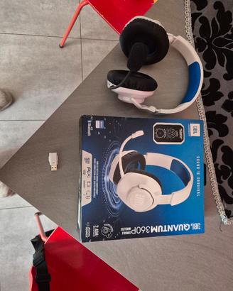 JBL Quantum 360P