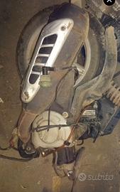 Blocco motore 125/150 hexagon/ runner