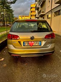 VOLKSWAGEN Golf 7ª serie alltrack 4x4 184cv