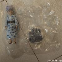 Satoru Gojo child figure