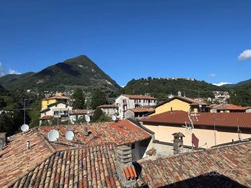 Appartamento di 85 m² con 3 locali e box auto dopp