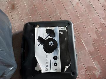 Set manubri
