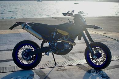 Husqvarna FE 501 motard (OMOLOGATA)