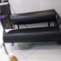 divano attesa per barbieri  o parrucchieri 