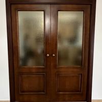 due porte a scrigno con vetro effetto mart