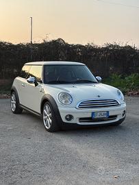 Mini Cooper 1.4 benzina /anno 2009