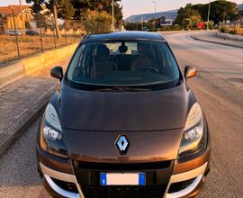 RENAULT Scenic X-Mod, 1.5 dCi 110 CV - 2010