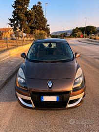 RENAULT Scenic X-Mod, 1.5 dCi 110 CV - 2010