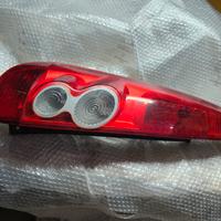 Fanale posteriore sx per ford fiesta 