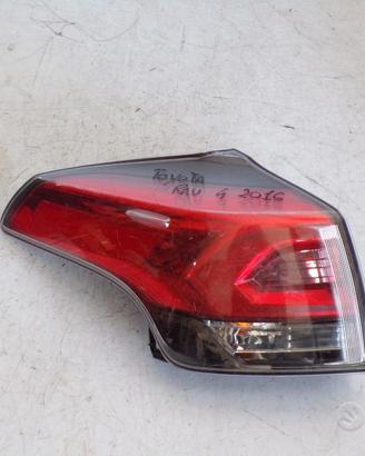 Fanale Posteriore Sinistro Toyota Rav 4 2016