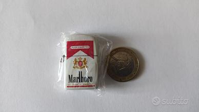 Mini accendino benzina vintage marchio noto