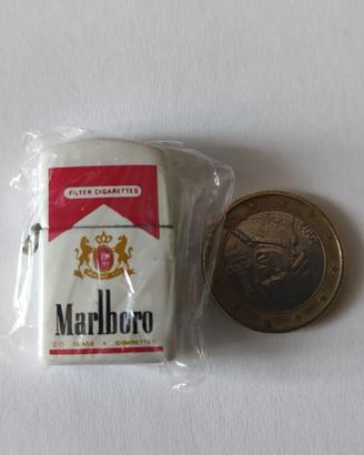 Mini accendino benzina vintage marchio noto
