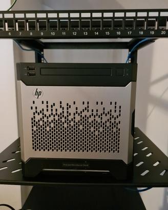 HP ProLiant Micro Server Gen8 + SSD 240GB 