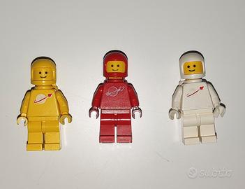 3 minifigure Lego Space Classic vintage 