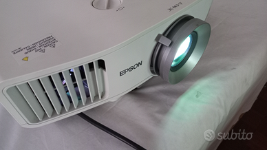 Videoproiettore professionale Epson 5000 lumens