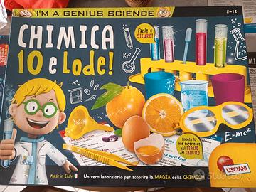Gioco da tavola "Chimica 10 e Lode!"