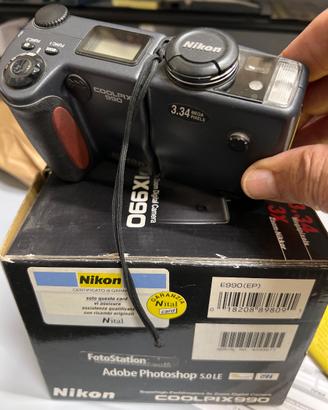 Nikon Coolpix 990 3.34 MEGA PIXELS