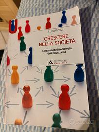 Crescere nella società