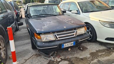 saab 900 