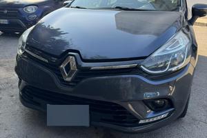 Renault Clio 1.5 DCI 75CV