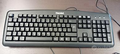 Tastiera e mouse, con base PC