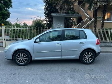 Volkswagen golf 5
