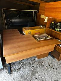 Arredo ufficio in legno