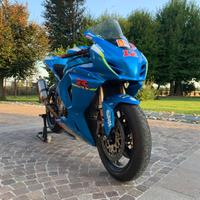 Suzuki GSX R 1000 - 2011 pronto pista
