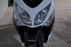Yamaha T Max