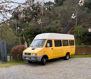 Scuolabus - iveco daily