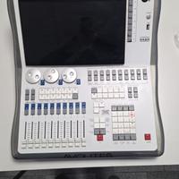 Avolites Quarz con flight case (clone)