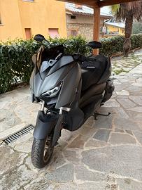 YAMAHA X MAX 400 Tech Max