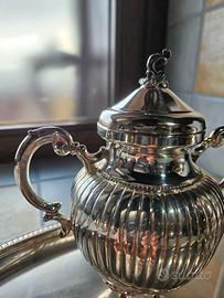 Servizio da caffè in argento