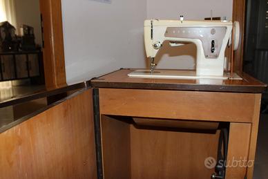 macchina da cucire singer con mobile richiudibile