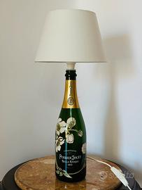 Lampada Champagne Perrier-Jouët 2015