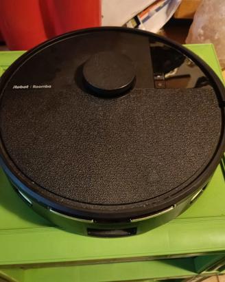 Aspirapolvere robot