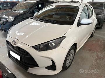 Toyota Yaris 1.5 Hybrid 5 Porte NUOVA!