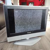 Televisore Panasonic Viera 26 pollici retrogaming