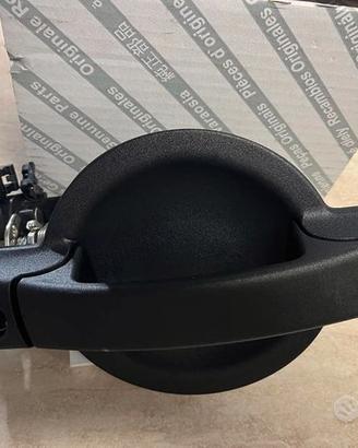 Maniglia posteriore sx Fiat Doblo' 735402299 origi