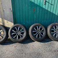 Gomme invernali Tomket più cerchi in lega usati