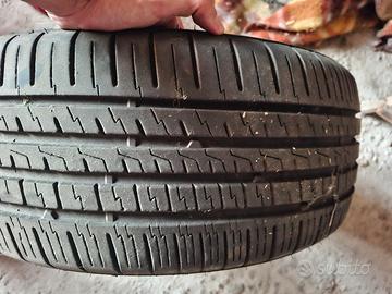 pneumatico 215 45 R17 91W