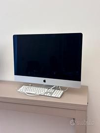 iMac fisso Retina con tastiera