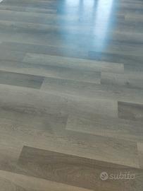 pavimento legno a incastro