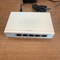 Switch zyxel gs 1200-5