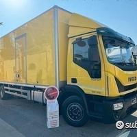 Iveco eurocargo 120E21 Furgone 7.80 e sponda 2019